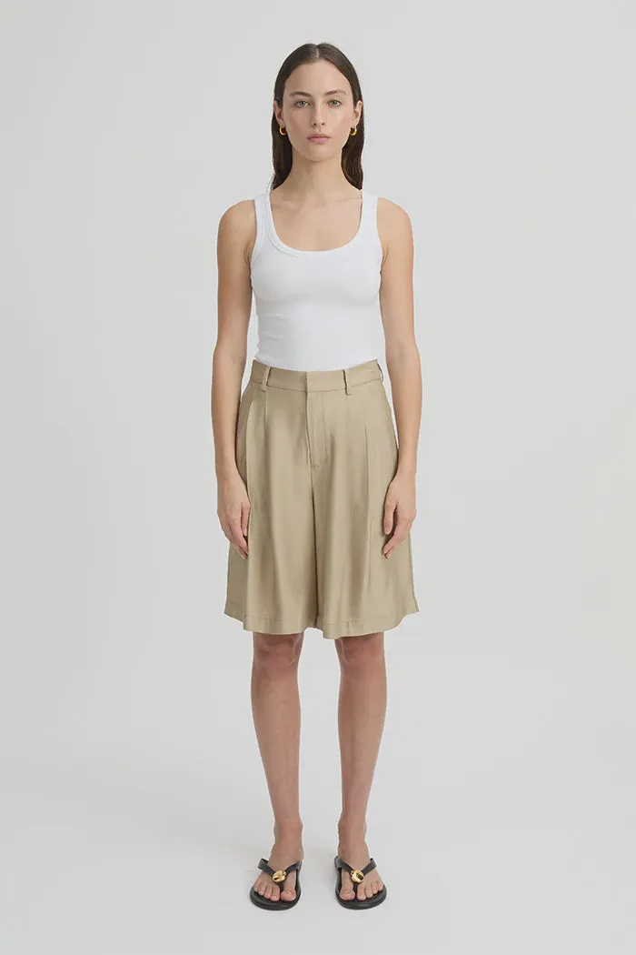 Blanca Olivia Short in Beige
