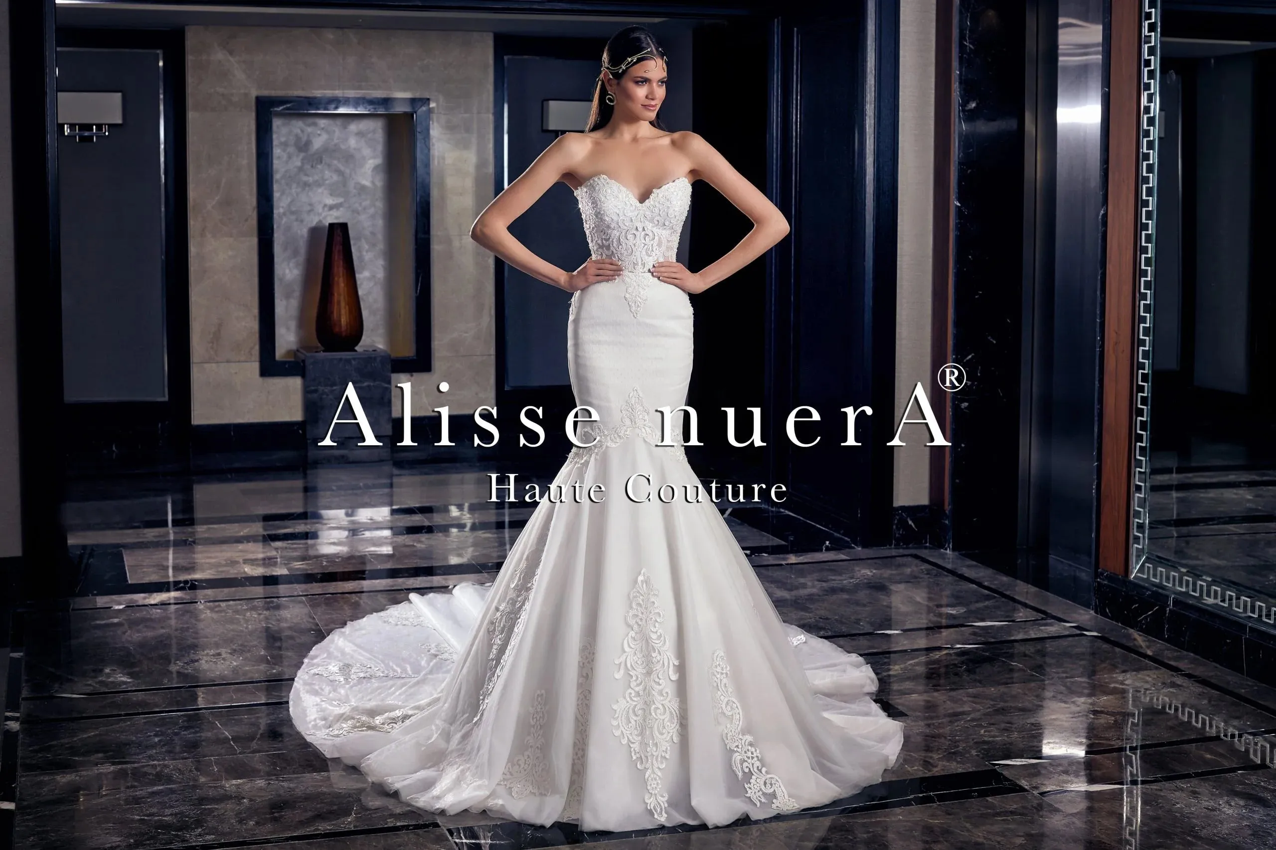Sweetheart Mermaid Bridal Dress with Removable Tulle Bell Sleeve