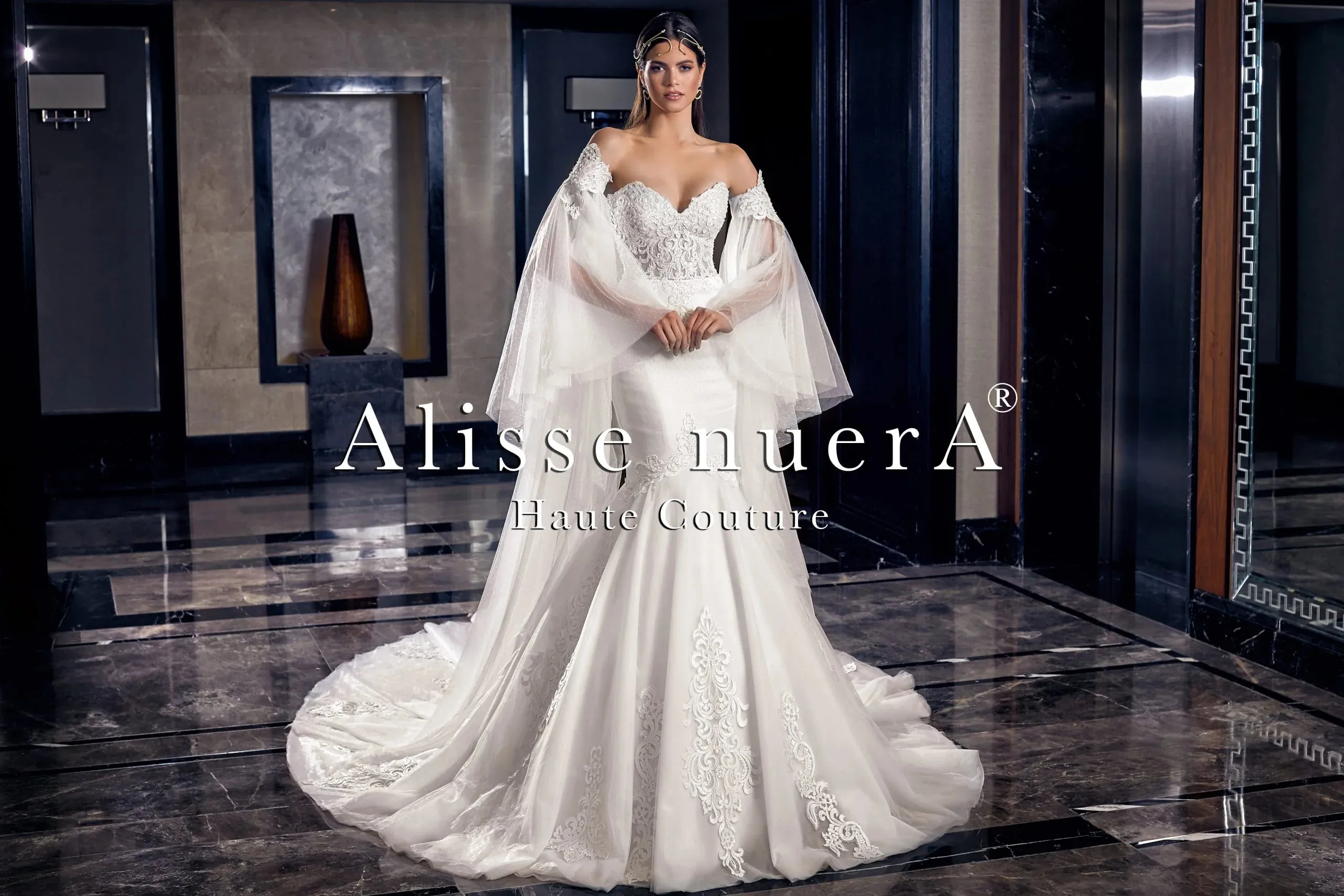 Sweetheart Mermaid Bridal Dress with Removable Tulle Bell Sleeve